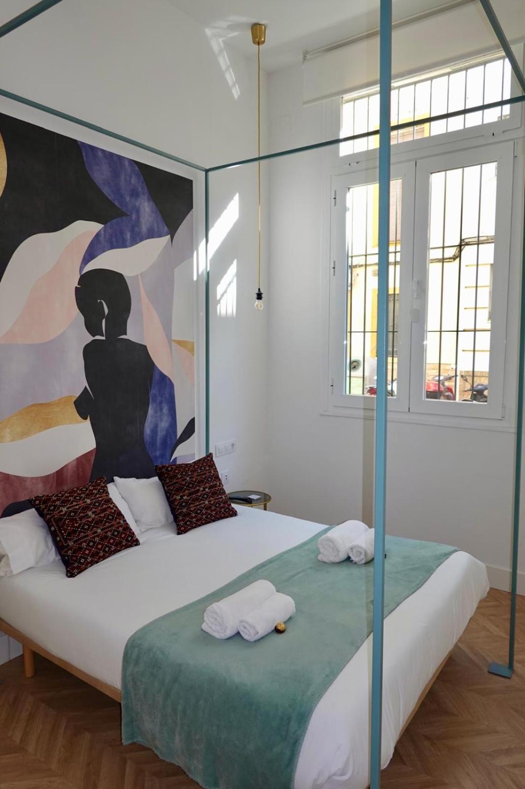 Peral Boutique Apartaments 塞维利亚 外观 照片