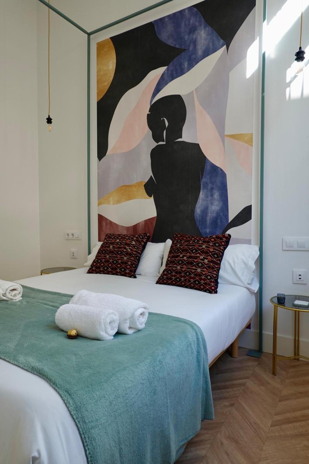 Peral Boutique Apartaments 塞维利亚 外观 照片