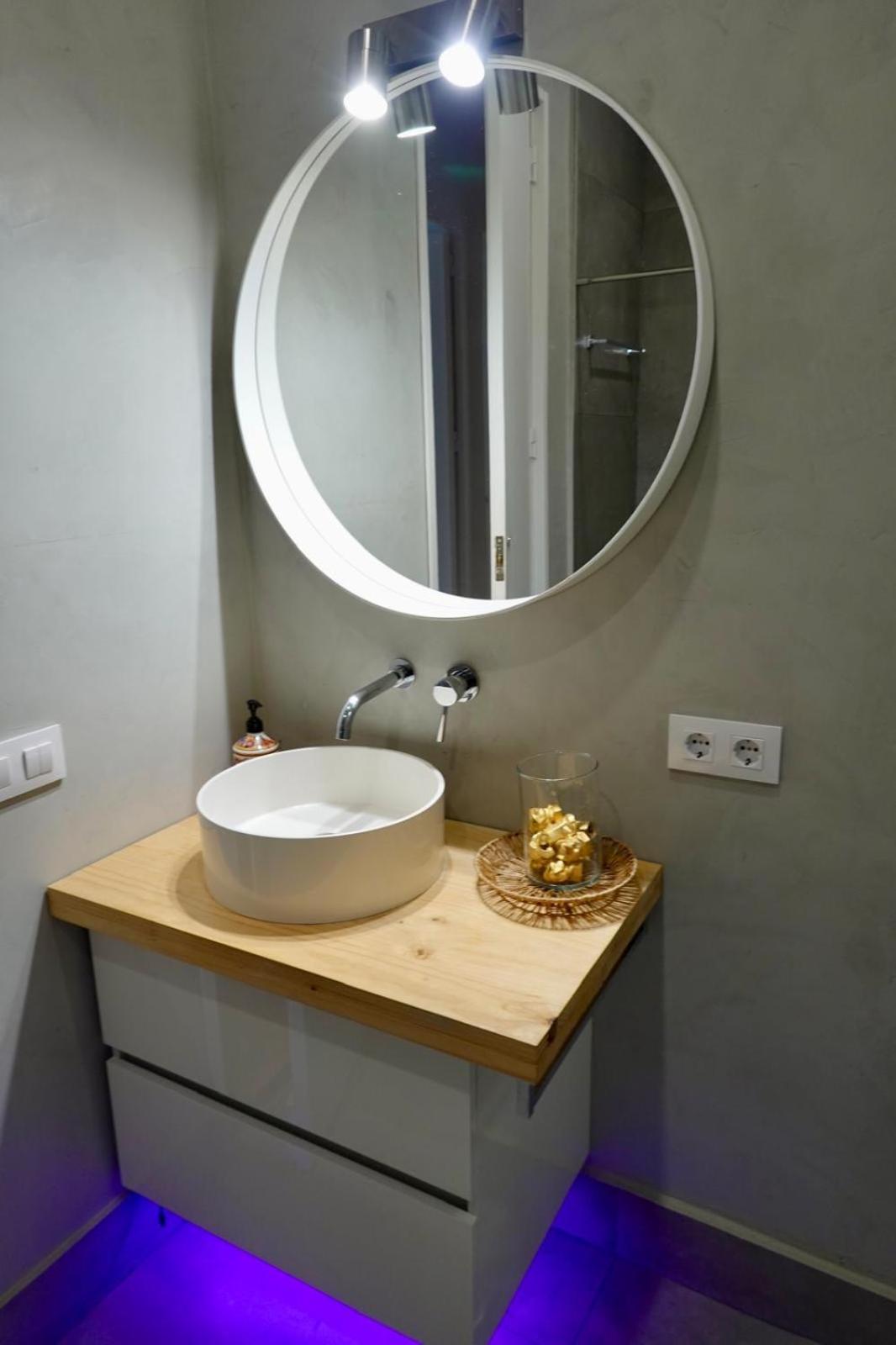 Peral Boutique Apartaments 塞维利亚 外观 照片